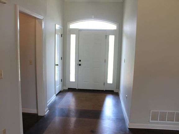 2nd image of 1152 L H Polk St