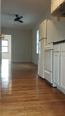 Rented by Reliance Realty of Manhattan Corp | media 12