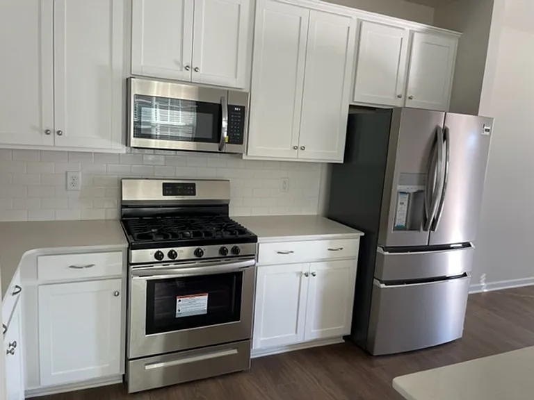 13939 Castle Nook Dr — Photo 4