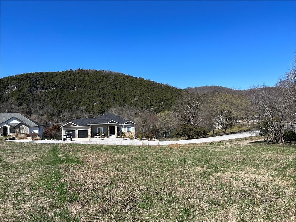 1st image of 62 Lakeside Dr #20