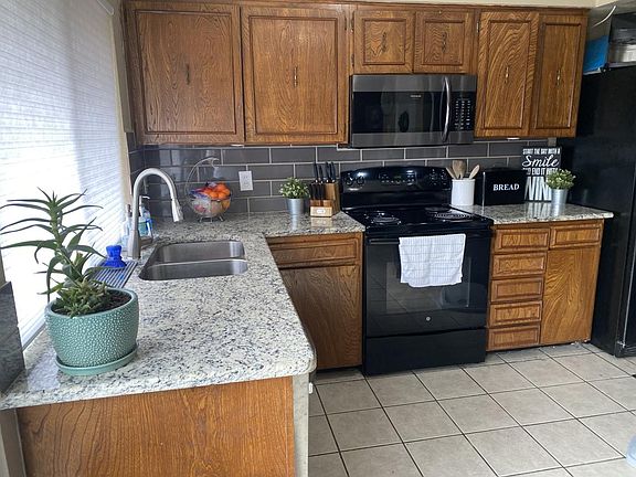 2nd image of 1202 Monaco Dr