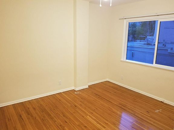 5th image of 1226 N Ogden Dr APT 2