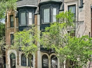 2123 N Clark St APT 3R, Chicago, IL 60614