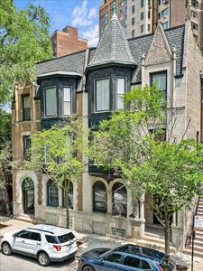 2123 N Clark St APT 3R, Chicago, IL, 60614