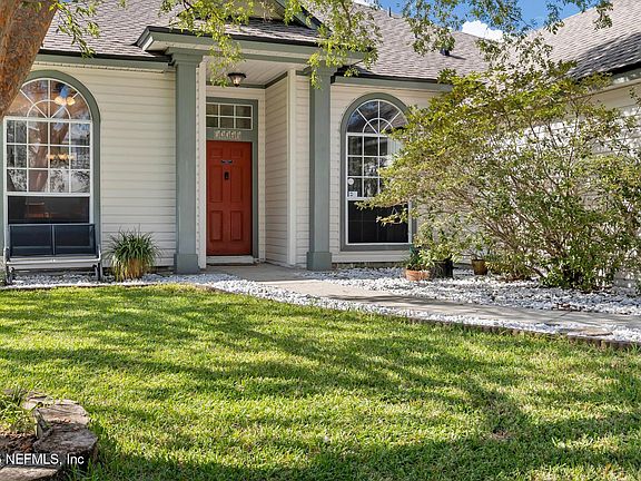 3rd image of 12348 CASHEROS COVE Drive S