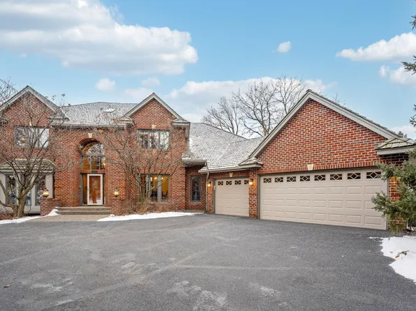 10089 Purgatory Rd, Eden Prairie, MN 55347