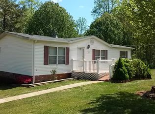 7201 Sontag Rd, Rocky Mount, VA 24151