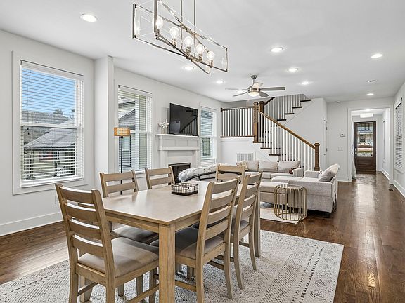 2nd image of 2022B 10th Ave S