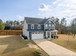 1427 Creekwood Rd, Hope Mills, NC 28348