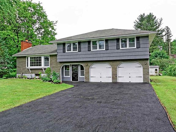 5th image of 53 Saint Stephens Ln N