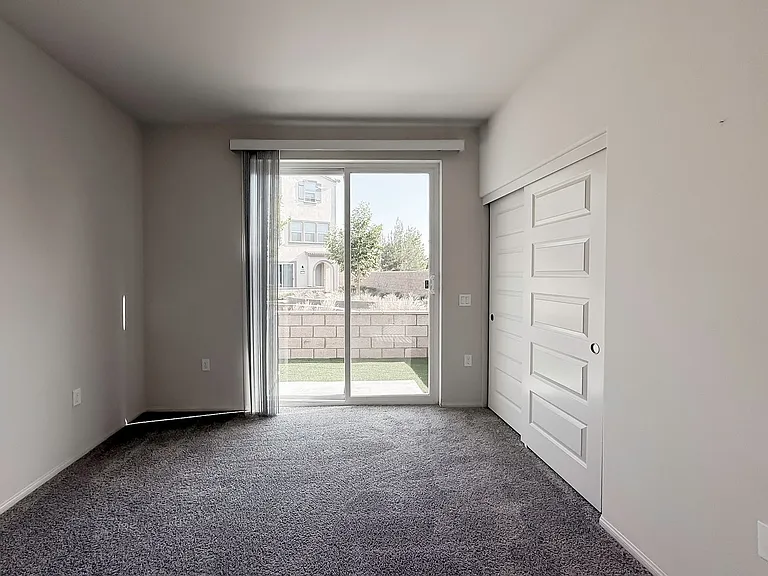 28076 Melrose Dr — Photo 42