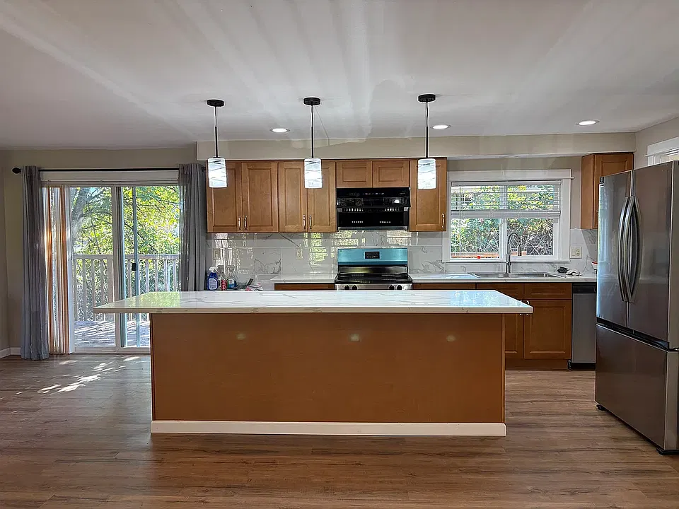 6610 NW Cornelius Pass Rd