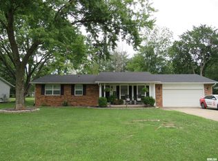 314 Northwood Ln, Salem, IL 62881