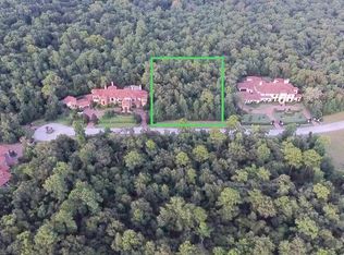 62 Hallbrook Way, The Woodlands, TX 77389