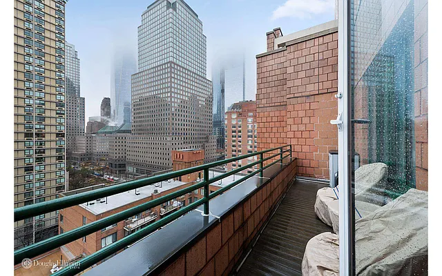 Sold by Douglas Elliman | media 21
