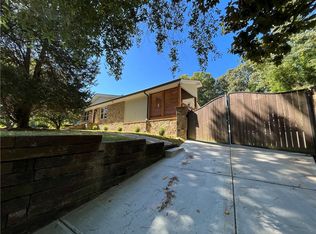 107 N Woodland Dr, Doraville, GA 30340