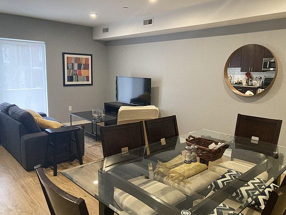 5th image of 245 S 45th St #5ad1151c3