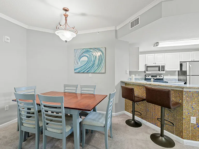 5060 Fairways Cir #F101 — Photo 7