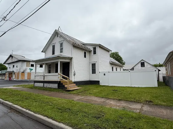 1719 Ford St, Ogdensburg, NY 13669