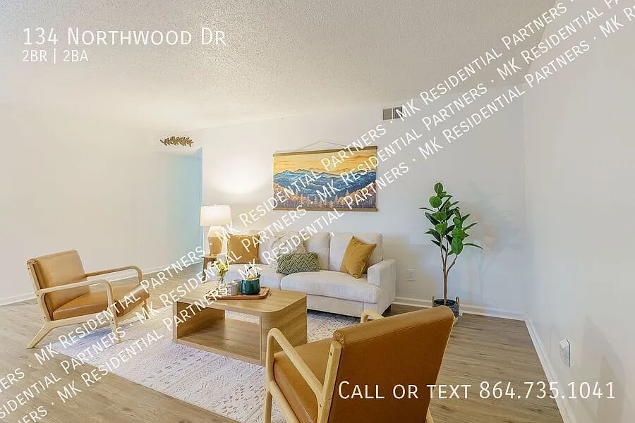 Leasing — Photo 4