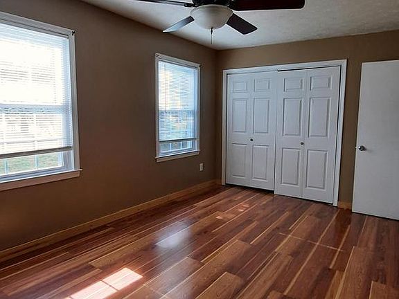 5th image of 1416 N Shenandoah Ave APT 6