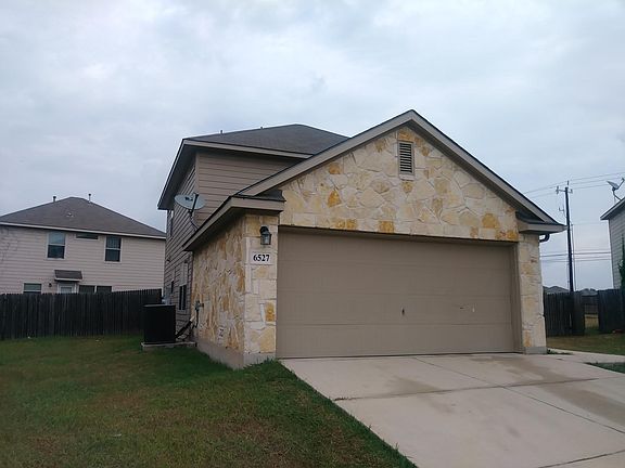 3rd image of 6527 Candlearch Cir