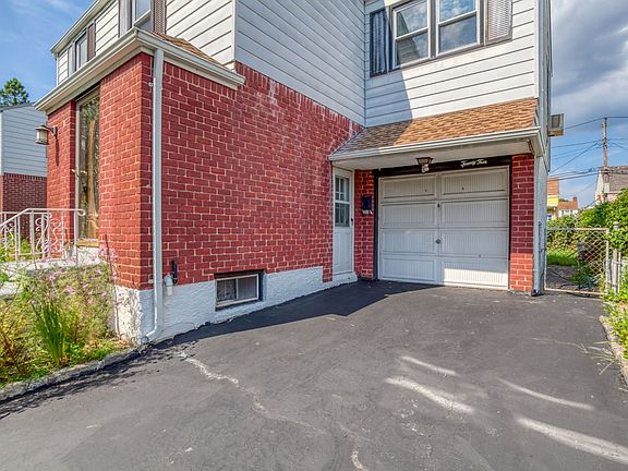 4th image of 24 Roy St