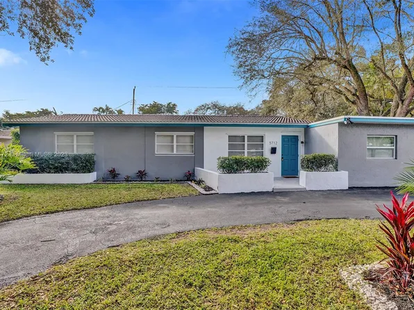 5712 Monroe St, Hollywood, FL 33023