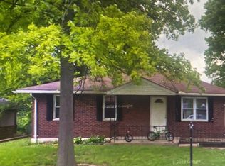 (Undisclosed Address), Glen Carbon, IL 62034