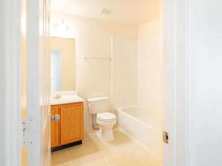 16310 Bandicoot Dr — Photo 18