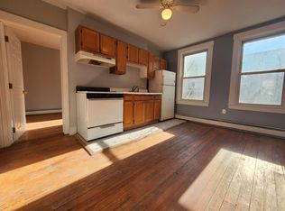 304 2nd St APT 2, Jersey City, NJ 07302