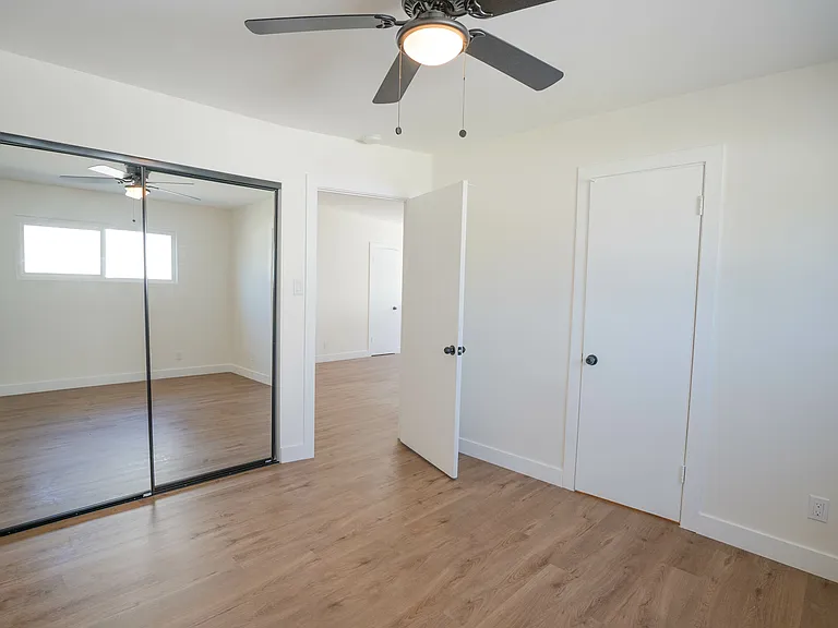 821 W 167th St #10 — Photo 8
