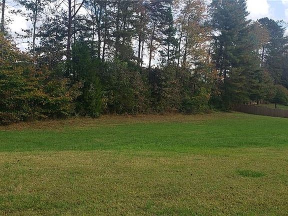 5th image of 1225 Crescent Meadow Dr