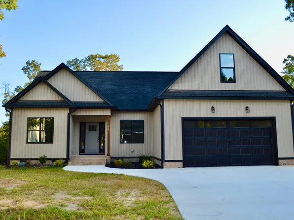 319 Dry Branch Dr, Kenly, NC 27542
