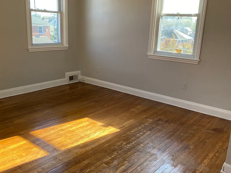 2907 Glendale Ave — Photo 18