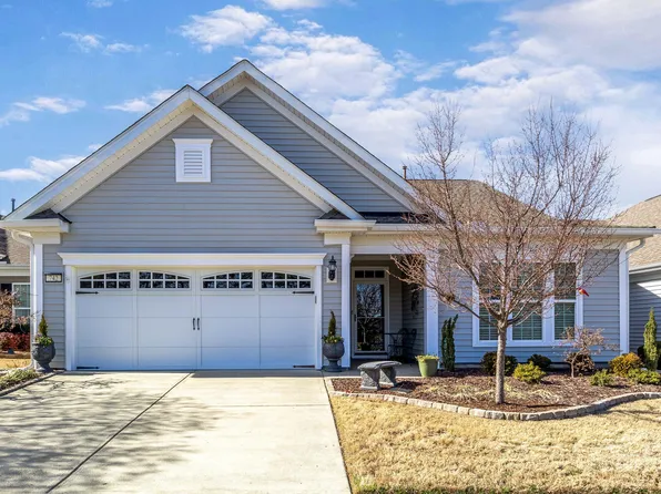 742 Blackfriars Loop, Cary, NC 27519