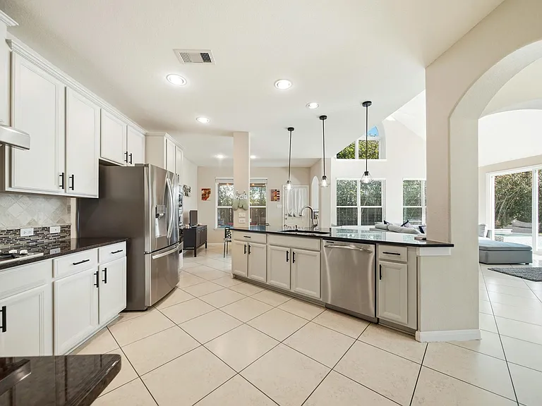 27406 Starlight Canyon Ln — Photo 18