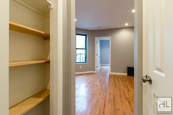 Rented by Highline Residential | media 51