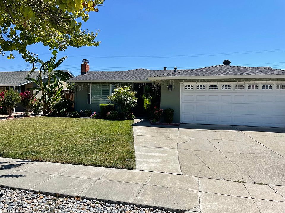 1st image of 473 Chinook Ln
