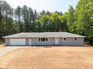 5185 Grandview Rd, Larsen, WI 54947