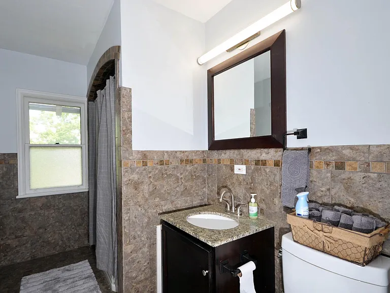 3326 Hennepin Ave S #2 — Photo 18
