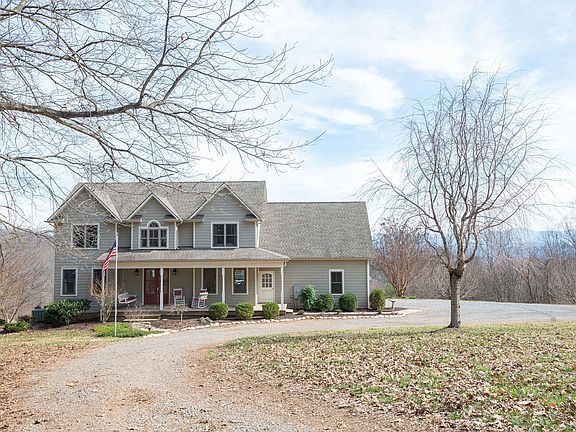 2nd image of 520 Shenandoah View Dr