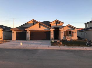 603 S Balancing Rock Dr, Washington, UT 84780