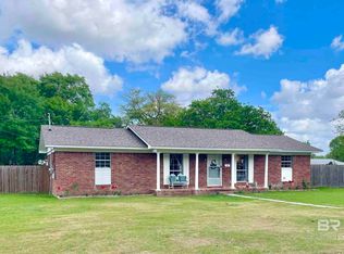 609 E Pine St, Atmore, AL 36502