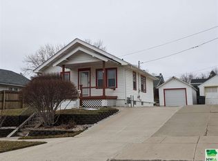 1704 S Patterson St, Sioux City, IA 51106