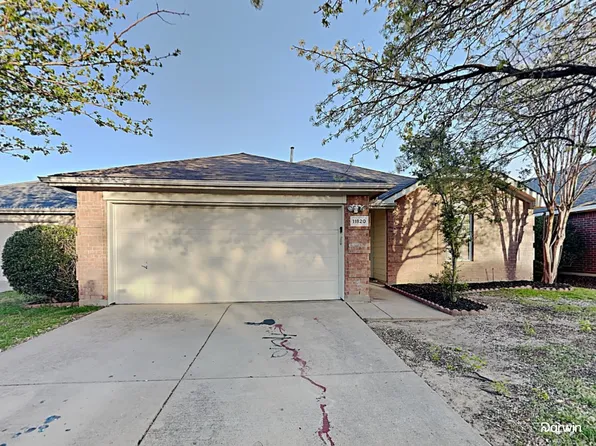 11820 Ponderosa Pine Dr, Fort Worth, TX 76244