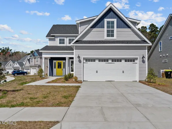 401 N Wild Indigo Place, Hampstead, NC 28443