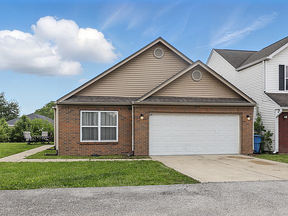 2nd image of 608 Fisher Creek Dr