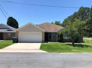 1900 Summer Hills Ln, Fort Walton Beach, FL 32547
