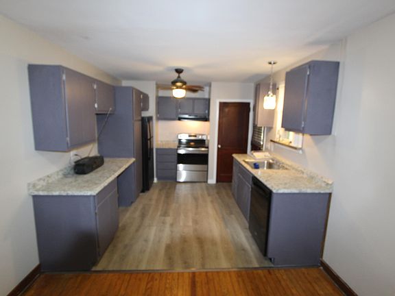 KITCHEN !